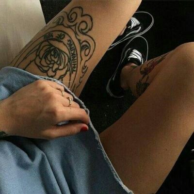 ���⣺Ů����λͷ��