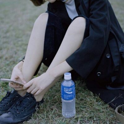 ���⣺Ů����λͷ��