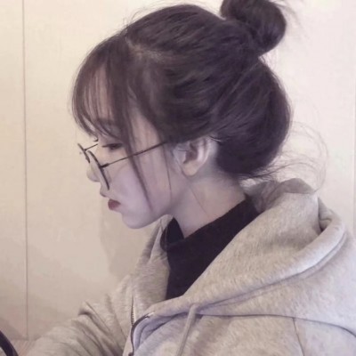 �ÿɰ�Ů������ͷ�����