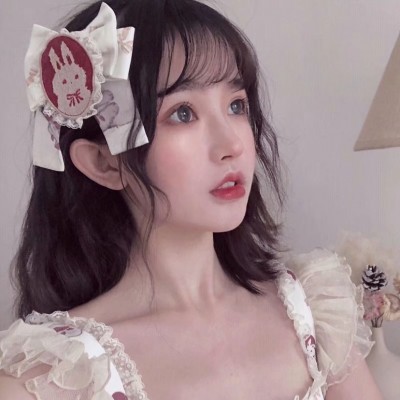 �ÿɰ�Ů������ͷ�����