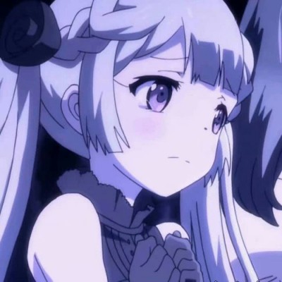 ��ɫ���ɰ�����Ůͷ