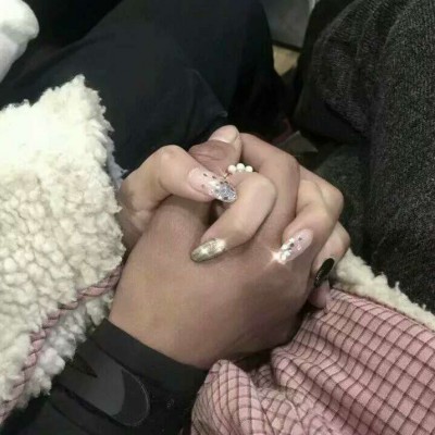 ����Ⱦ���ֿ���ͷ����˵�ֳ��úÿ����к��Ӷ��ر�˧