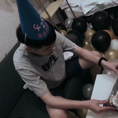 ����:������ͷ �����߰� ������� ���ߵ�ҹ����.