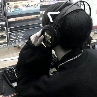 ���ʸ�����ͷ.����Ů�����������밮��.ͼԴdt����.