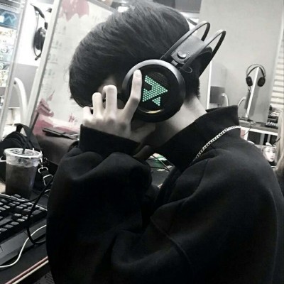 ���ʸ�����ͷ.����Ů�����������밮��.ͼԴdt����.