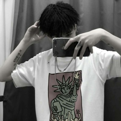 ���ʸ�����ͷ.����Ů�����������밮��.ͼԴdt����.