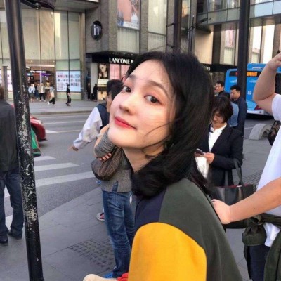 Ů��ͷ�񣨶������ͣ�