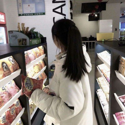 ��һȽ.Ůͷ ��ֵ�����������е�����