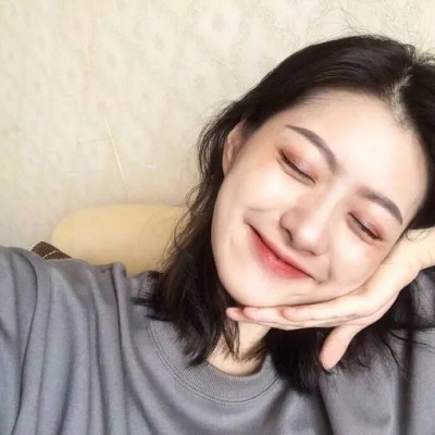 ЦЦ?���շ�һ��Ůͷ�������գ�