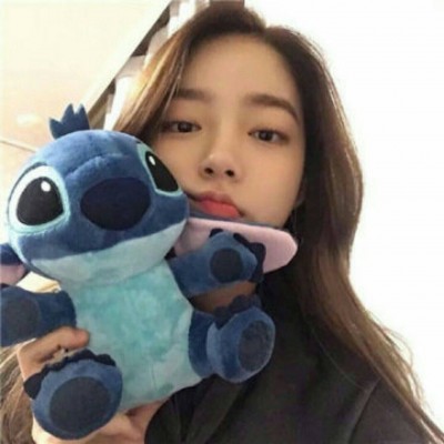 ЦЦ?���շ�һ��Ůͷ�������գ�