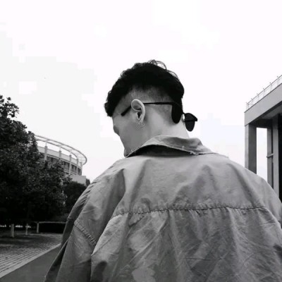 ���ԣ��ڰ�˧������ͷ��_�㲻�÷��嶫��������ֻ��Ҫ�������ҵķ���