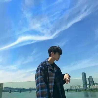 ������ƣ���ֱ�������ӵı���