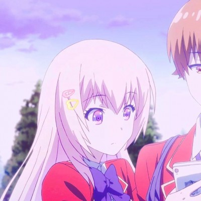 ������һ�鶯����ͷ�����˰���