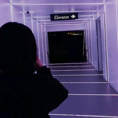 Ψ����ɫ����ǳ�����׹��