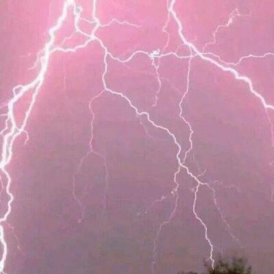 Ψ����ɫ����ǳ�����׹��