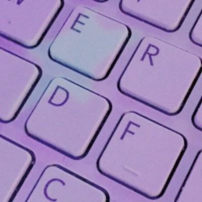 Ψ����ɫ����ǳ�����׹��