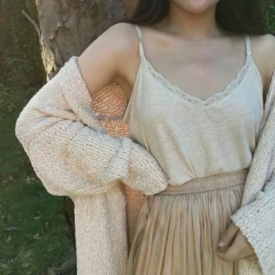 ����Ů��ζ��΢��ͷ��      ������Ϊ����