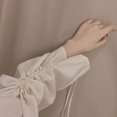 ����Ů��ζ��΢��ͷ��      ������Ϊ����