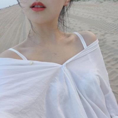 ����Ů��ζ��΢��ͷ��      ������Ϊ����