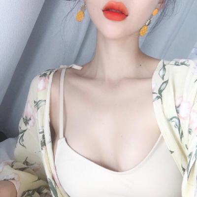 ����Ů��ζ��΢��ͷ��      ������Ϊ����