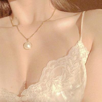 ����Ů��ζ��΢��ͷ��      ������Ϊ����