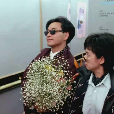 һ��������ͷ�� ���Ҹ�