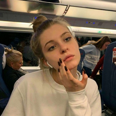 ŷ������Ůͷ..��ڤ�������� �����ֻ�һֻ��