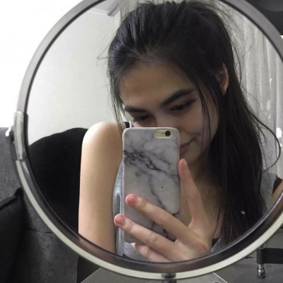 ŷ������Ůͷ..��ڤ�������� �����ֻ�һֻ��