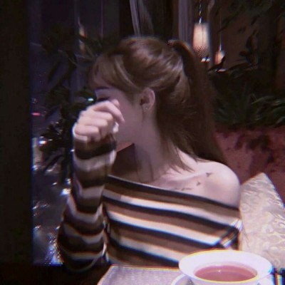 ����Ůͷ��ֵ��ӵ��~