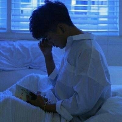 ��ɫ����ͷ�� ???????