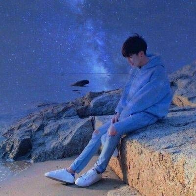 ��ɫ����ͷ�� ???????