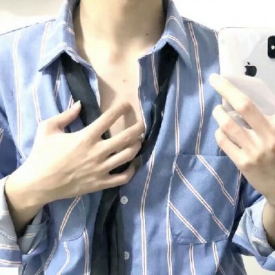 ��ɫ����ͷ�� ???????