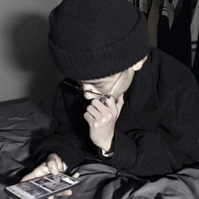 ����ͷ������