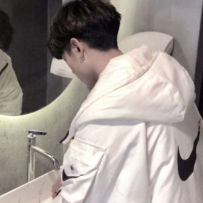 ����:��ͷ|����������˶���Ŭ��