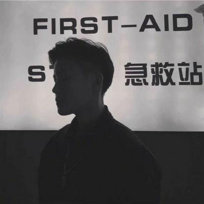 �������� ֻ�����һ��ȹ�