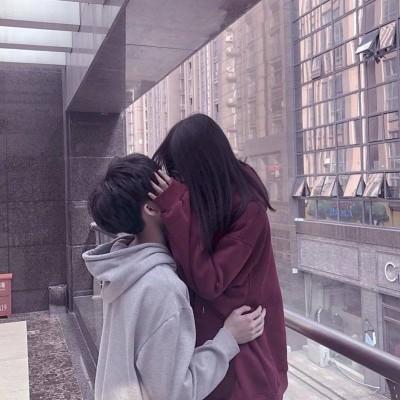 �������� ֻ�����һ��ȹ�