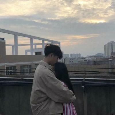 �������� ֻ�����һ��ȹ�