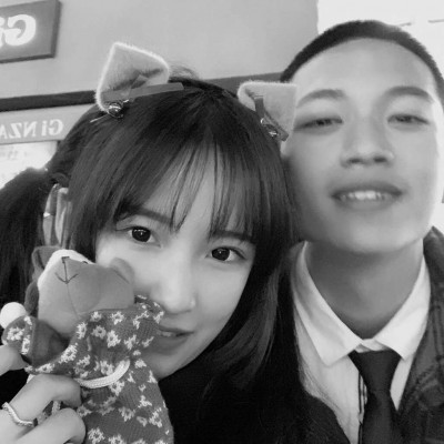 ����ͷ�񣨺ڰ׷磩