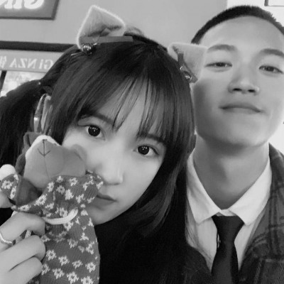 ����ͷ�񣨺ڰ׷磩