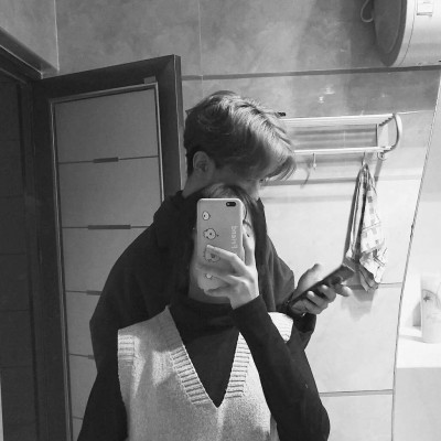 ����ͷ�񣨺ڰ׷磩