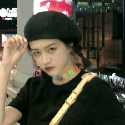 �������ʷ�����Ůͷ.�������ǹ����� ��һ����Ŀ����.