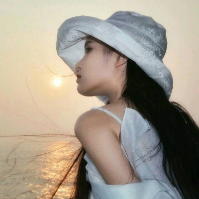 ��ȥ�չ˱��Ҹ��õ�Ů������.