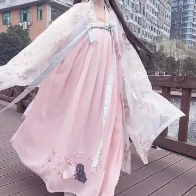 ��λ����Ů��ͷ��