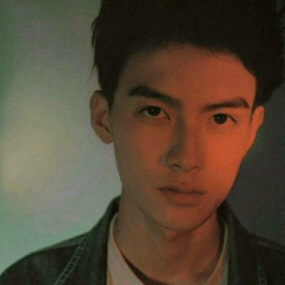 ���ԣ�����˧������ͷ��_������ʱ�������ǲز�ס�İ���