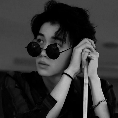 ����ϵ����ͷ��