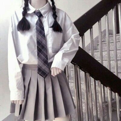 ��λ����ͷ��