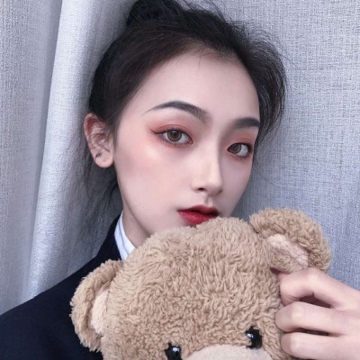 ����Ůͷ�����:�ӣ�