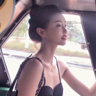 ����Ůͷ�����:�ӣ�