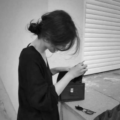 ����Ůͷ�����:�ӣ�