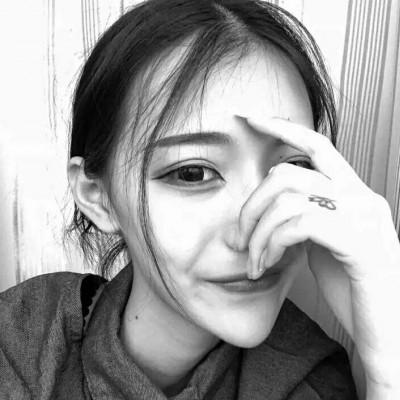 �ڰ�Ů��ͷ��